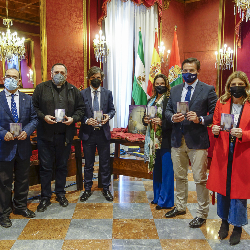 ©Ayto.Granada: EL AYUNTAMIENTO ACOGE LA PRESENTACIN DE LA GUA DE SEMANA SANTA DE CANAL SUR 